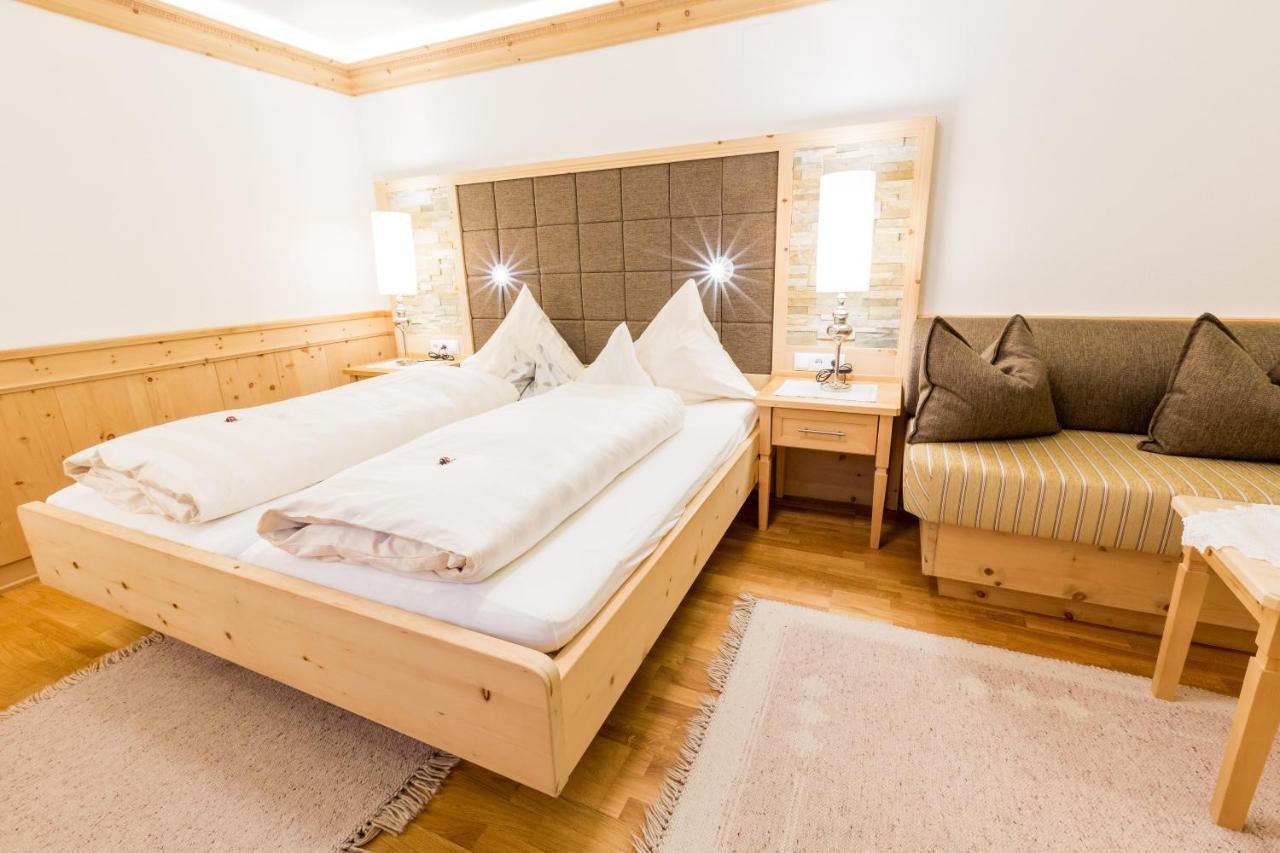 Biohotel Schweitzer Mieming Buitenkant foto