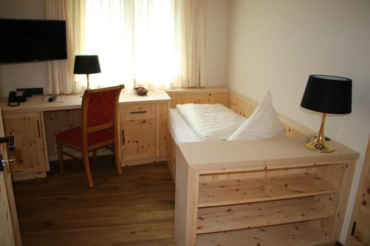 Biohotel Schweitzer Mieming Buitenkant foto