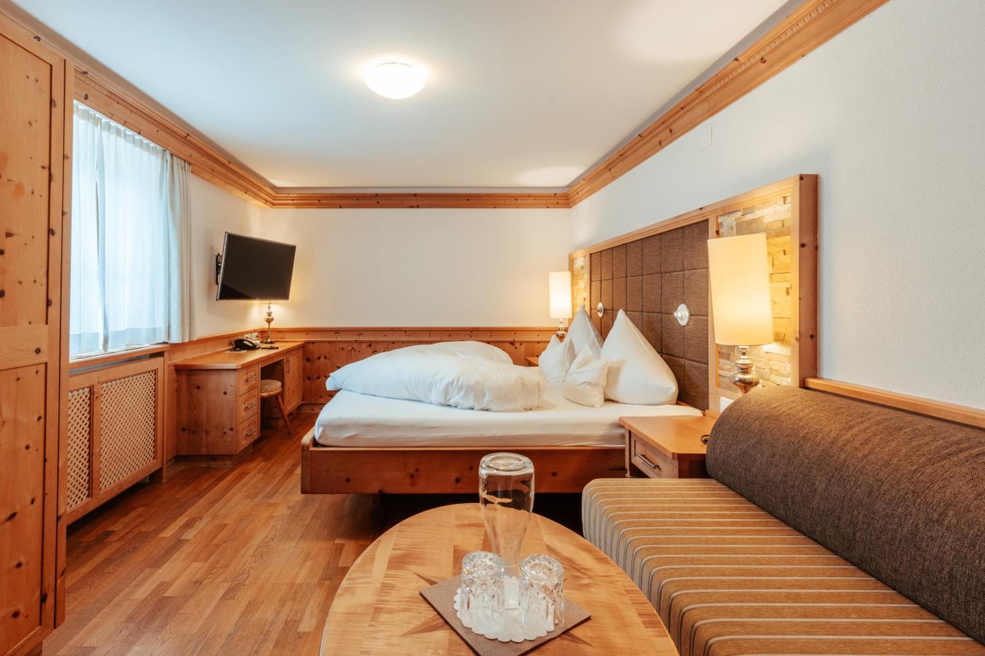 Biohotel Schweitzer Mieming Buitenkant foto