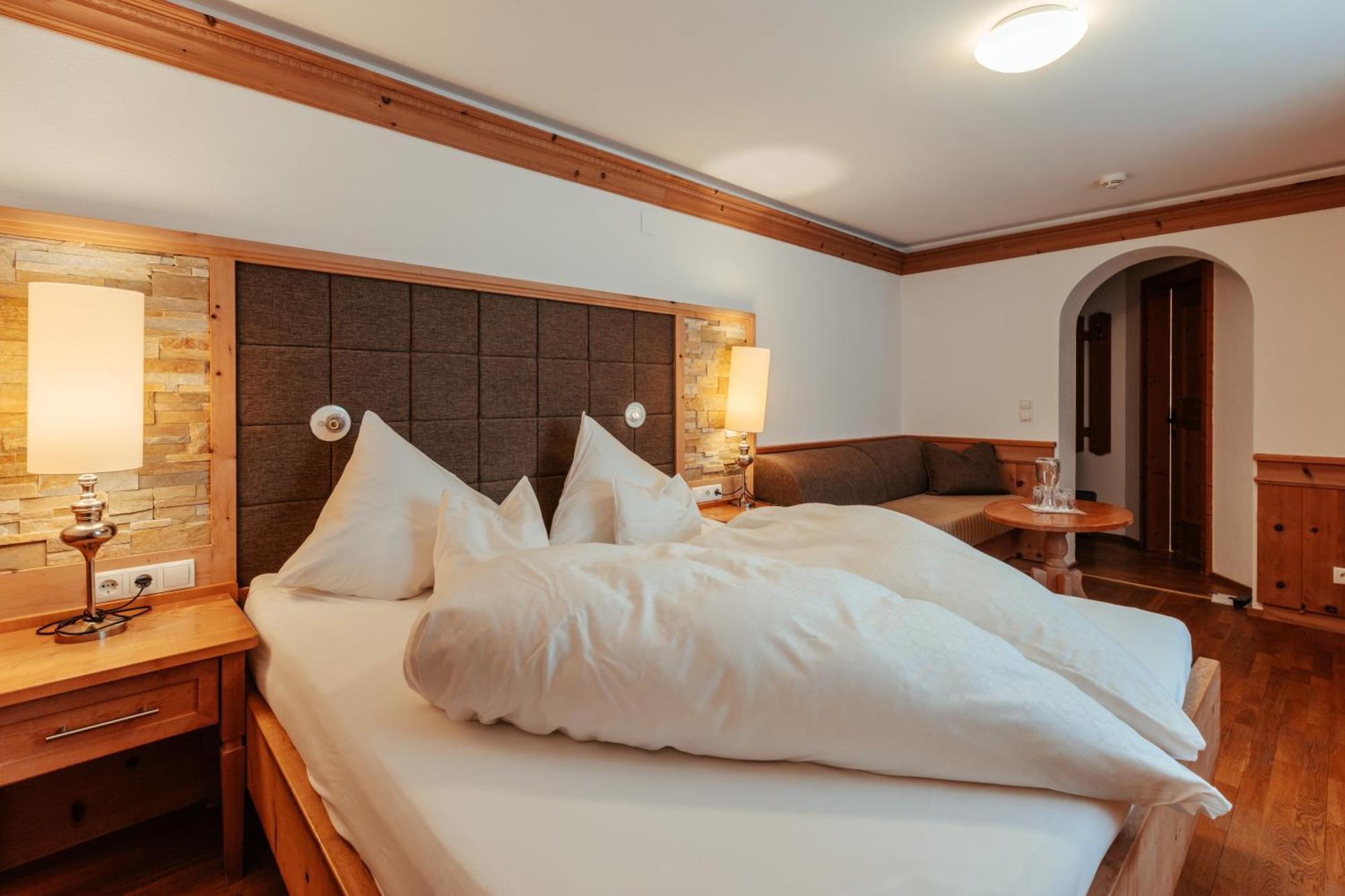 Biohotel Schweitzer Mieming Buitenkant foto