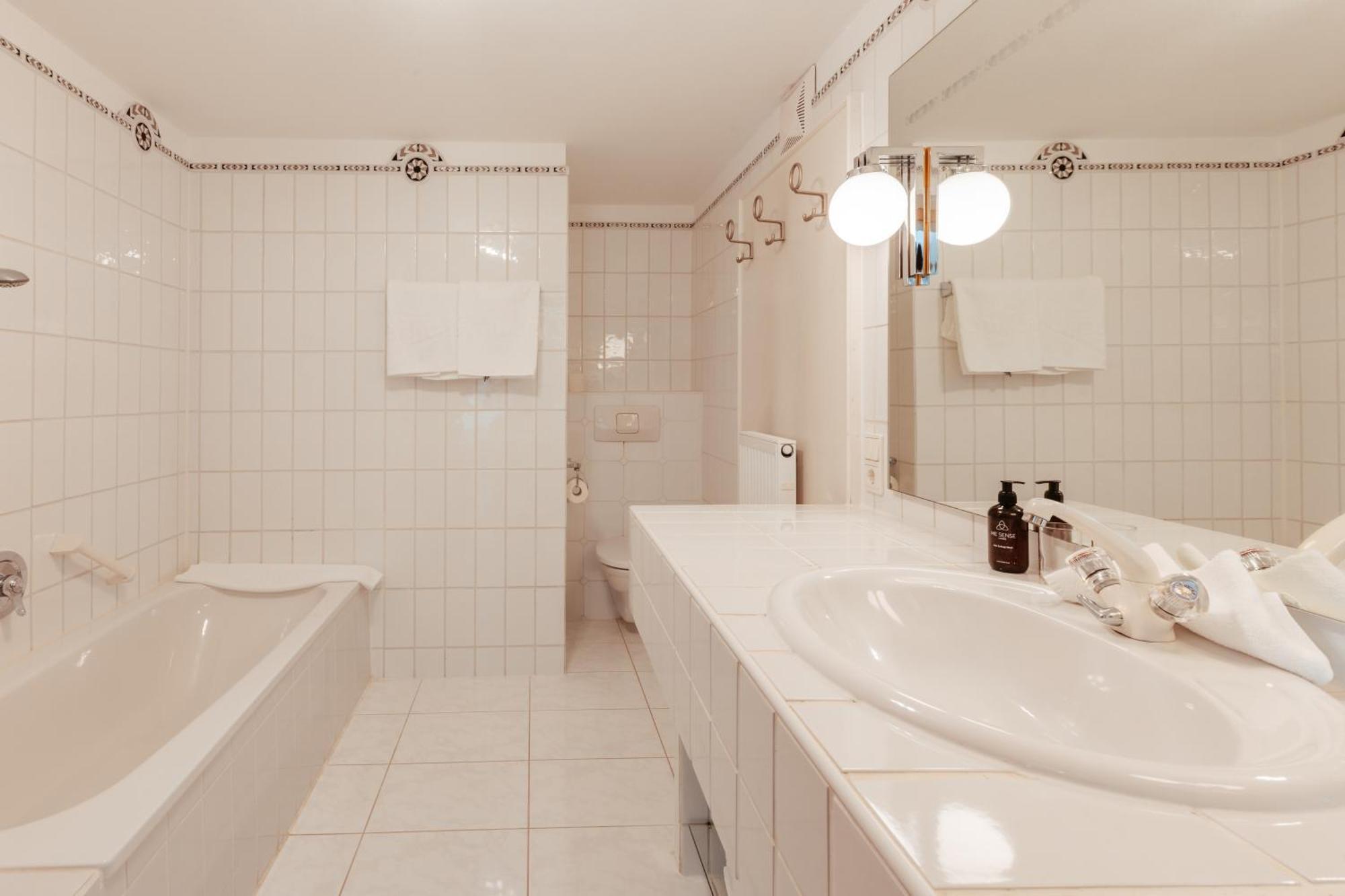 Biohotel Schweitzer Mieming Buitenkant foto